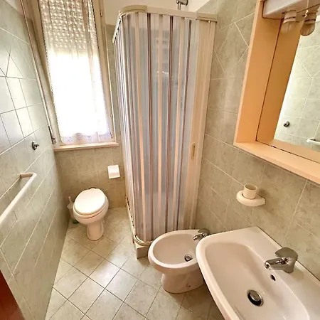 Trilo Eugenio A Apartamento